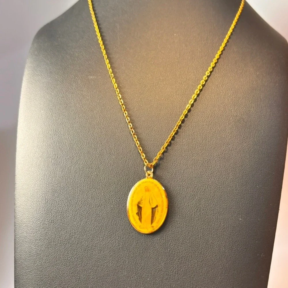 Vintage Miraculous Medal Necklace Gold Yellow Resin Religious Catholic Statement